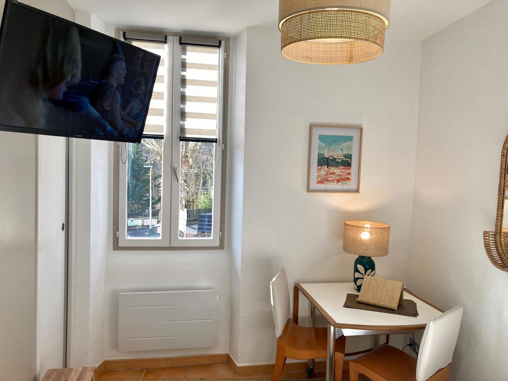 Aux 4 Logis Appart-Hotel - Studio Le Terra - Petit Dejeuner Inclus 1Ere Nuit Foix Exteriér fotografie